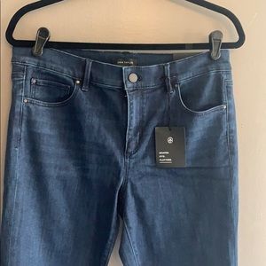 New! Cropped Ann Taylor jeans with pearl detail